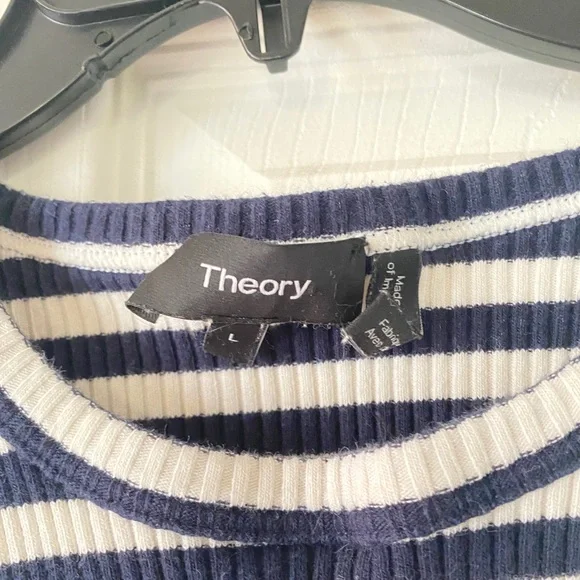 Theory Navy Blue/White Top - Picture 2 of 6